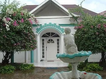 Diamond Villas And Suites Montego Bay Hotel