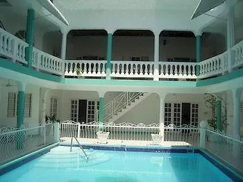 ** Hotel Diamond Villas And Suites Montego Bay Jamaica