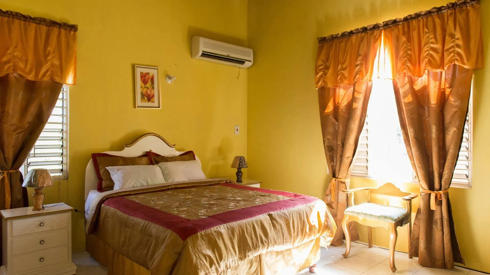 Diamond Villas And Suites Montego Bay Jamaica