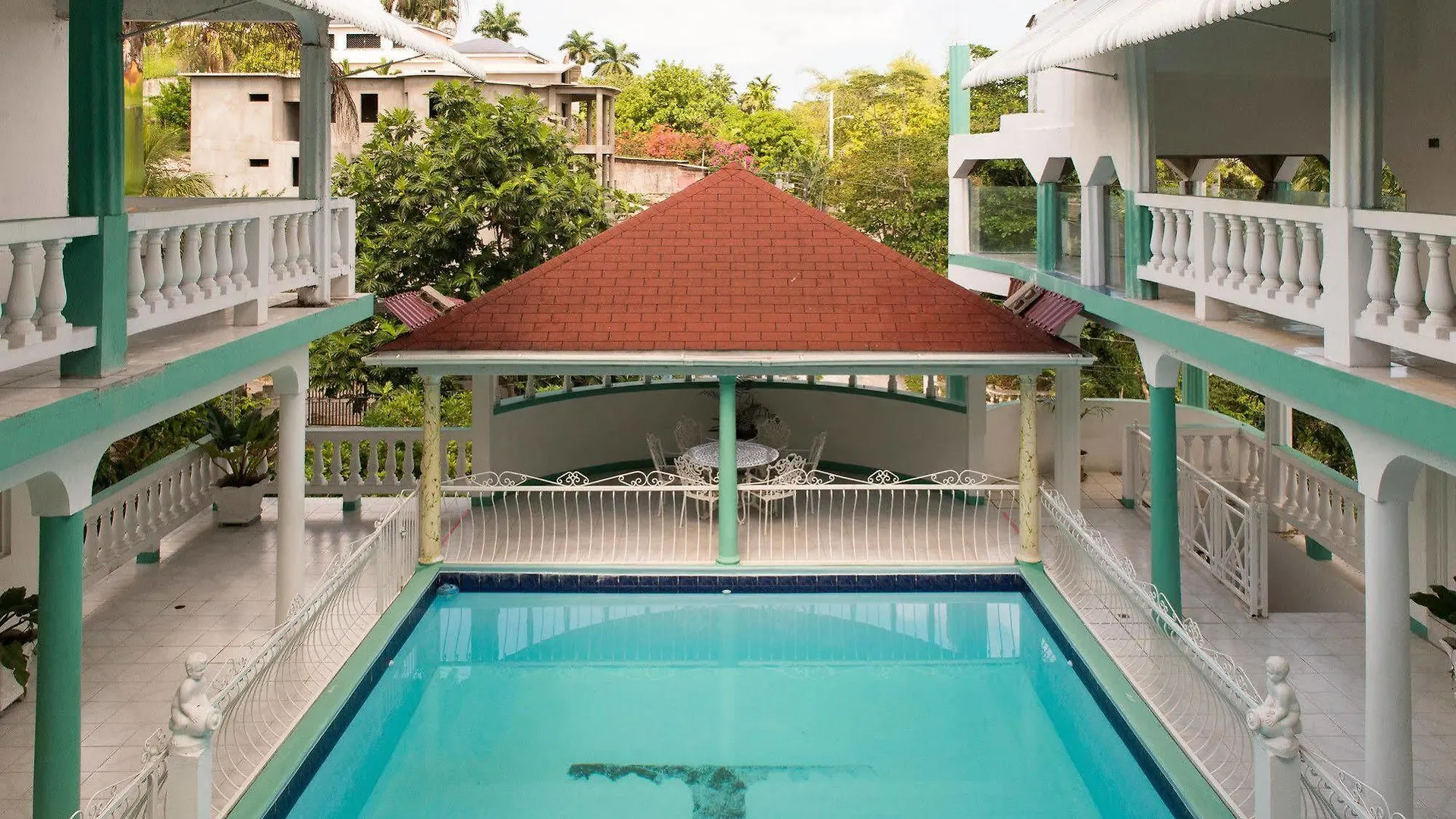 Diamond Villas And Suites Montego Bay Hotel